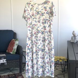 Nordstrom By Design Multicolored Pastel Floral Shortsleeved Midi Dress